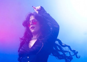 Indira Castillo anuncia saída da Malvada e fará show de despedida do público de SP