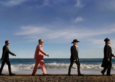 U2 anuncia novo álbum ‘Carnaval de Luz’ e lança single “Silencio”
