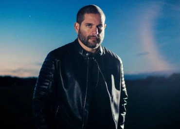 Dan Szyller anuncia estreia no Brasil com show único em São Paulo