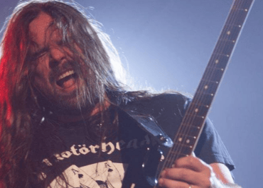 Andreas Kisser do Sepultura posta capa de ’13’ do Black Sabbath e declara apoio a Lula e à democracia