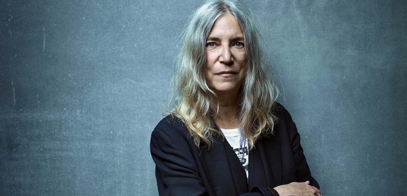 Patti Smith passa mal e desmaia durante show em São Paulo: “Estou doente”