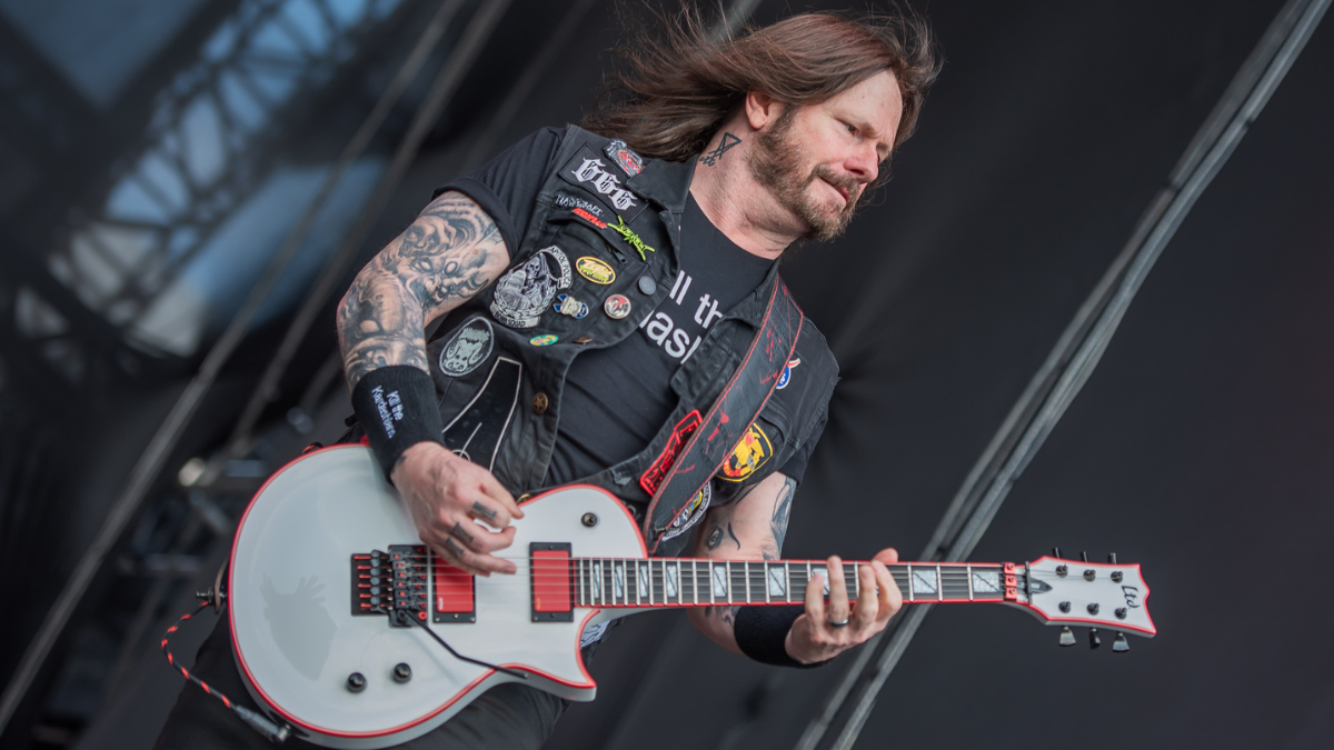 Exodus está gravando dois novos álbuns para 2025, diz Gary Holt