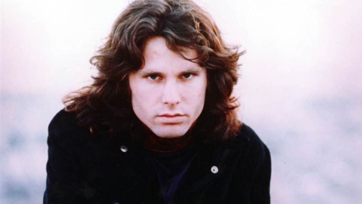 Jim Morrison é acusado de estupro por ex-namorada em novo documentário