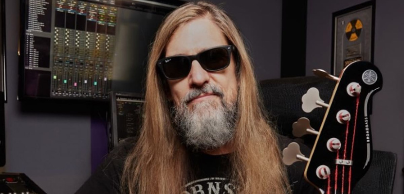“David Ellefson definiu o som do Megadeth com seu baixo”, diz James LoMenzo