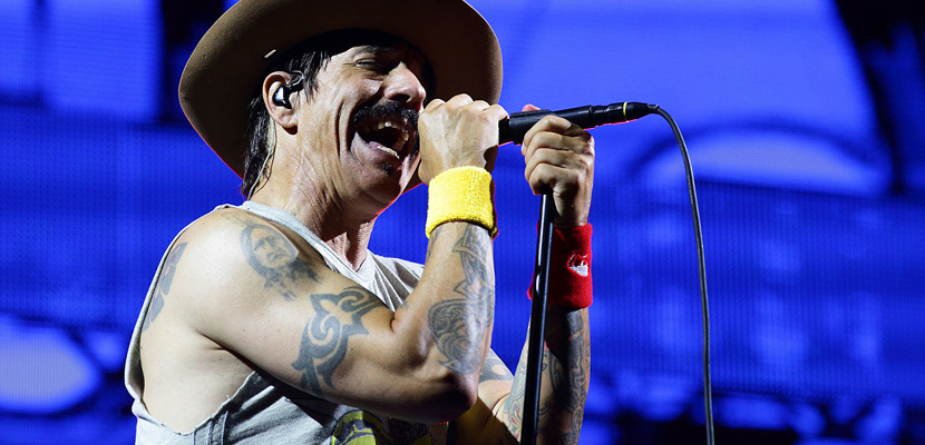 Red Hot Chili Peppers quer embolsar 2 bilhões de reais com venda de catálogo musical