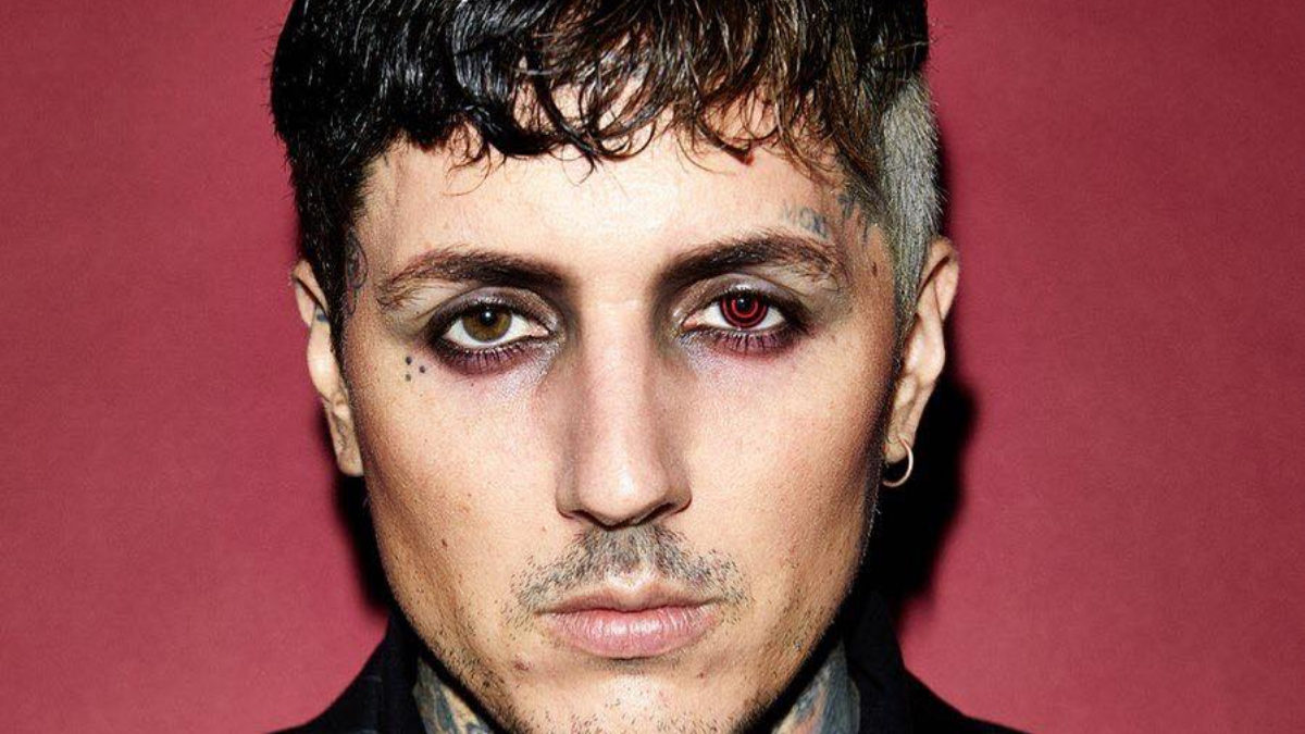 Oli Sykes do Bring Me The Horizon revela como se sente morando no Brasil