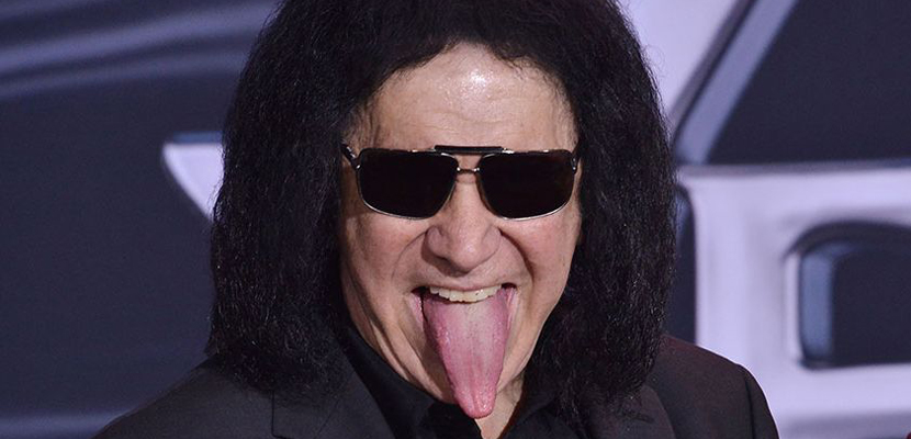 Gene Simmons (KISS) apresenta a previsão do tempo em telejornal de Los Angeles; assista