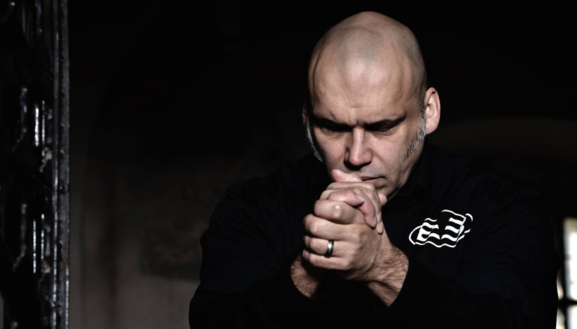Blaze Bayley joga a real para quem quer vingar na indústria musical