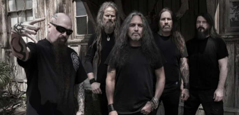 “Sou um guitarrista mais arcaico; Phil Demmel é mais melódico”, diz Kerry King