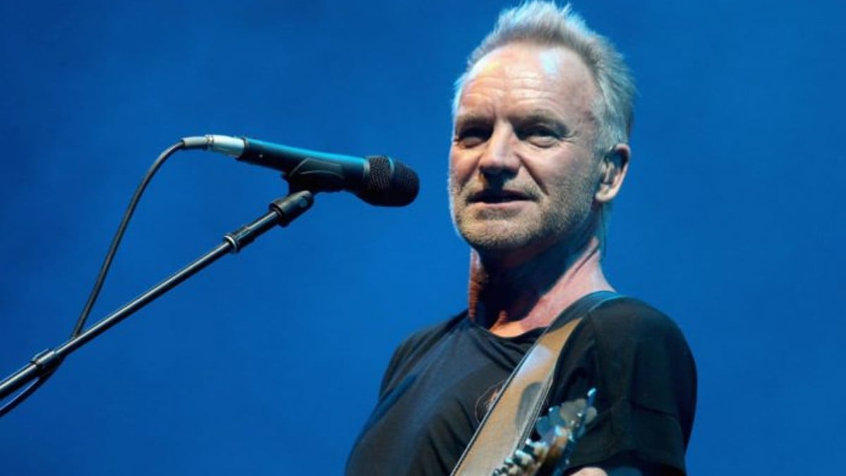 Sting adia apresentações após contrair infecção na garganta