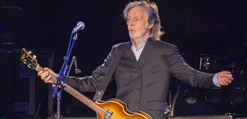 Paul McCartney faz show surpresa e intimista em Nova Iorque