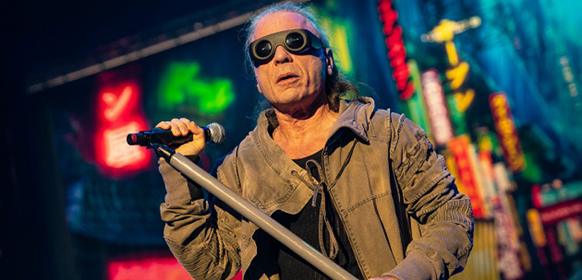 A ideia de transformar o Iron na Disneyland Maiden usando faixas de apoio jamais vai rolar, segundo Bruce Dickinson