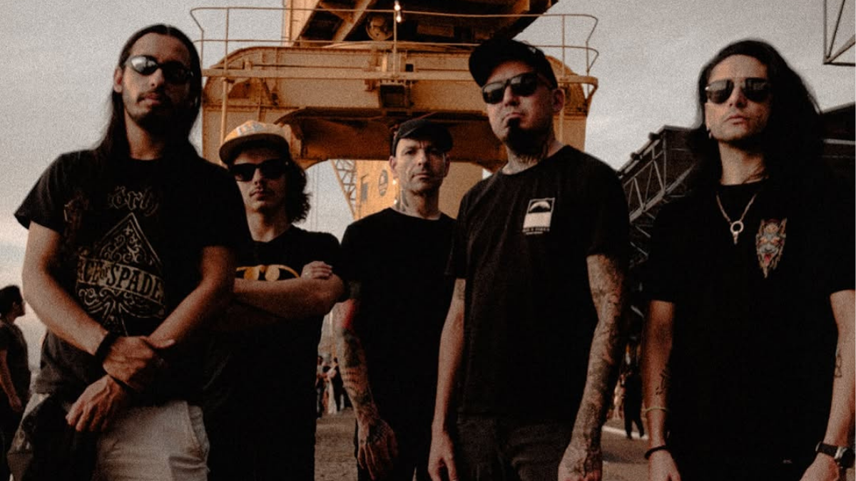 Debrix fala sobre abrir shows do The Calling no Brasil, EP e novo álbum