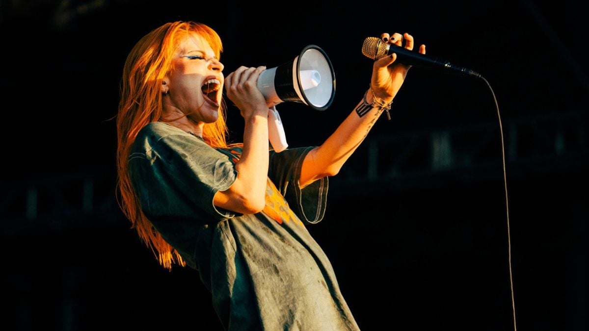 Hayley Williams do Paramore, planeja turnê solo em 2025